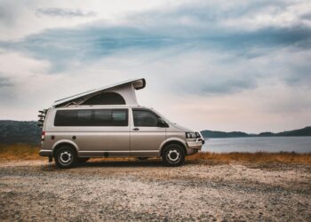 Exploring the Open Road: Traveling with a Van vs. Alternative Options