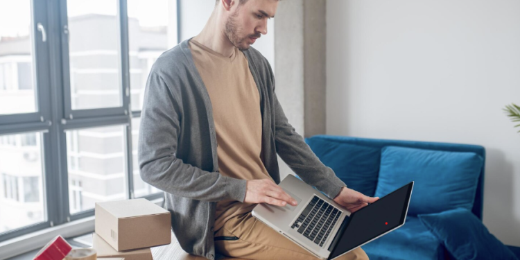 Come Funzionano i Grandi Marketplace Online nell’E-commerce Moderno