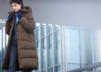 How Uniqlo Balances Simplicity and Function in Fashion